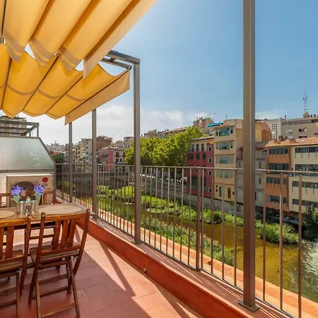 Flateli Rambla 5 2-1 Girona